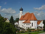Pfarrkirche Obertaufkirchen mit Friedhof Pfarrkirche Obertaufkirchen mit Friedhof